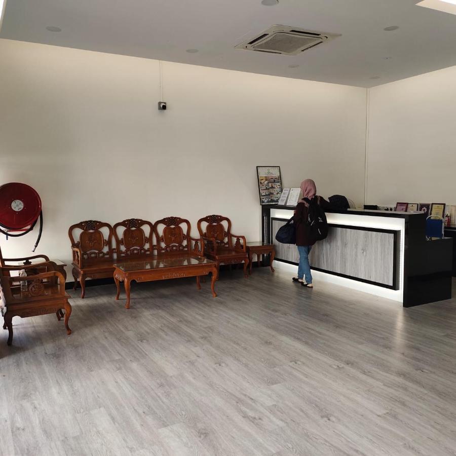 Hotel K T Mutiara Kuala Terengganu Bagian luar foto