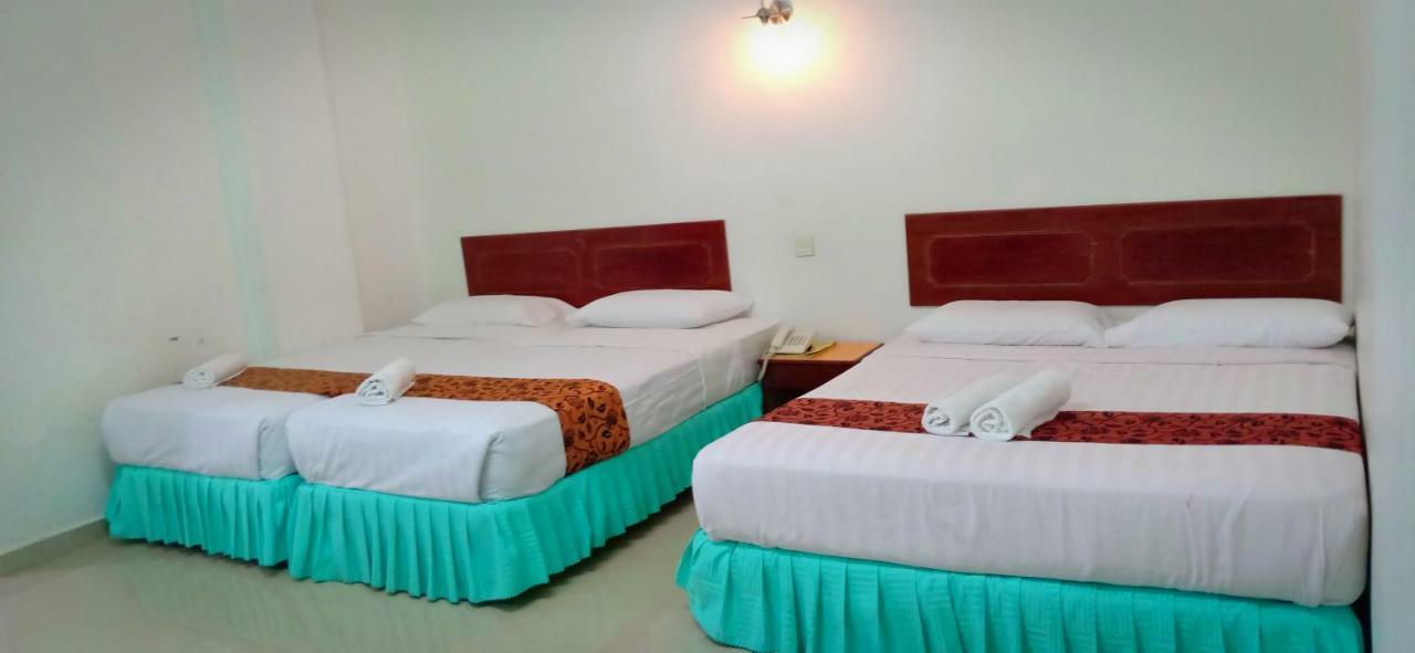 Hotel K T Mutiara Kuala Terengganu Bagian luar foto
