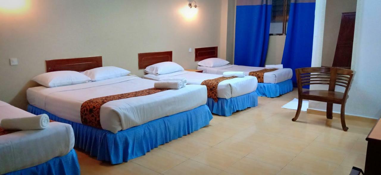 Hotel K T Mutiara Kuala Terengganu Bagian luar foto