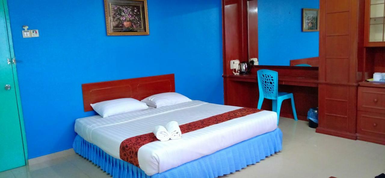 Hotel K T Mutiara Kuala Terengganu Bagian luar foto